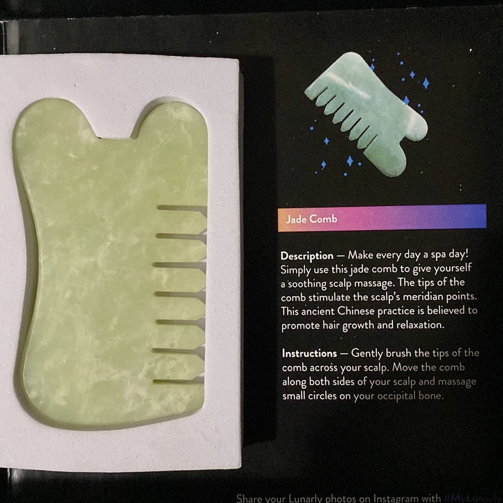 Jade Stone Comb